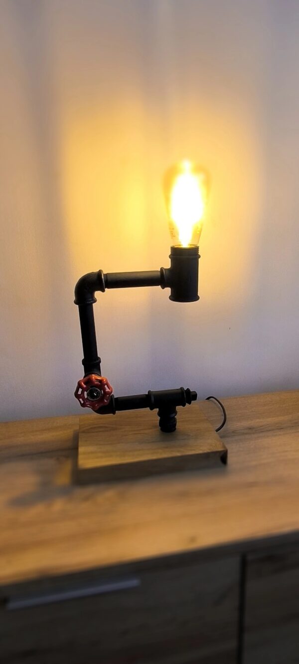 Loftowa Lampka Stojąca - obrazek 3